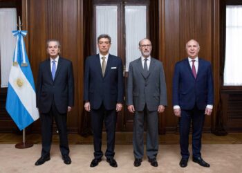 Precalentando las elecciones. Sorpresa y especulaciones.