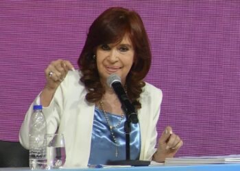 Cristina no quiere las Paso en el Frente de Todos. Massa tampoco.