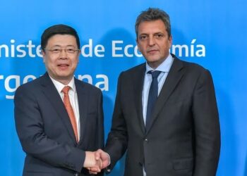 Relato oficial e internas feroces de J x el Cambio agravan la debacle económica y la crisis política