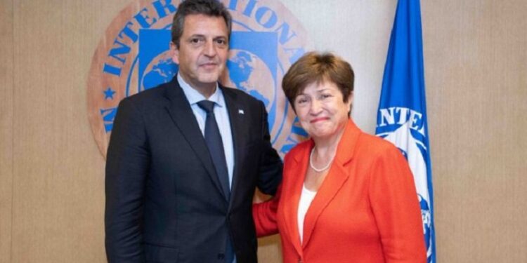 Acordamos, pero la plata te la doy después. Veremos