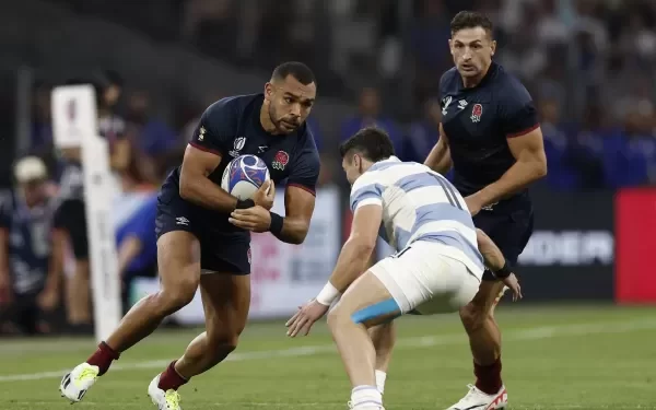 Los Pumas, inesperadamente, casi todo mal