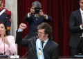 Discurso del presidente: Más blancos que negros. También grises