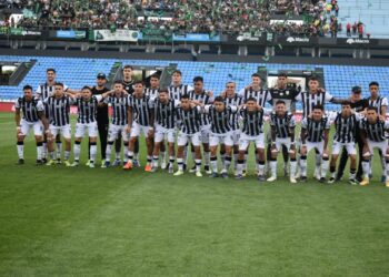 Derrota del Lobo: varios jugadores no dieron la talla. La hinchada dijo presente y con creces