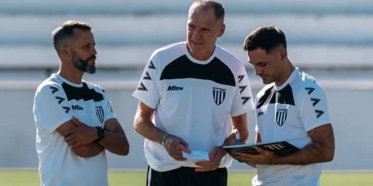 Conclusiones que debe sacar Darío Franco, luego del Waterloo en el clásico