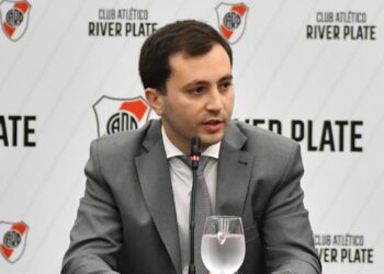 De que tiene que hablar el presidente de River