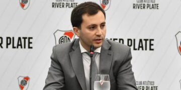 De que tiene que hablar el presidente de River